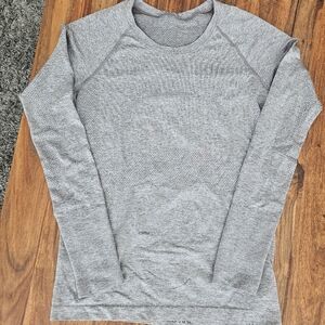 Lululemon Swiftly Tech